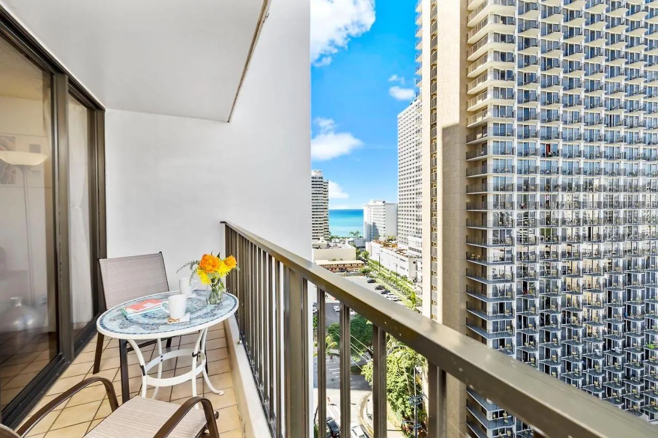 Apartment Aloha Getaway, Ocean View Condo Near Waikiki Beach With Free Parking Honolulu