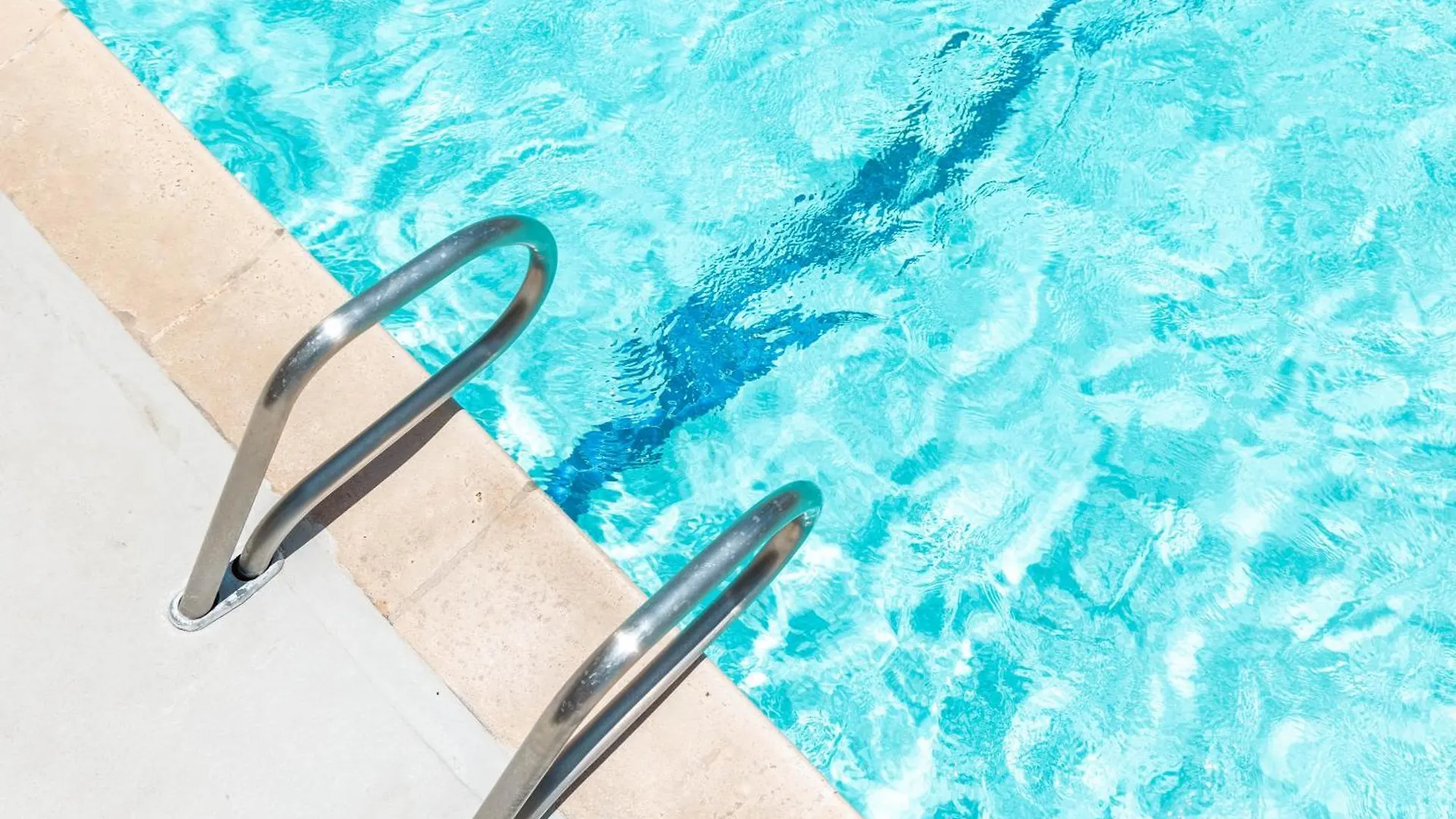 Aloha Getaway, Ocean View Condo Near Waikiki Beach With Free Parking Honolulu 0*,  United States